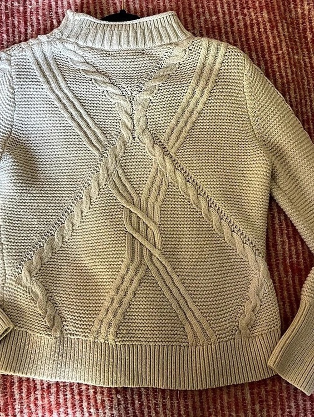 Banana Republic Cable Knit Sweater in Off-White Size Small